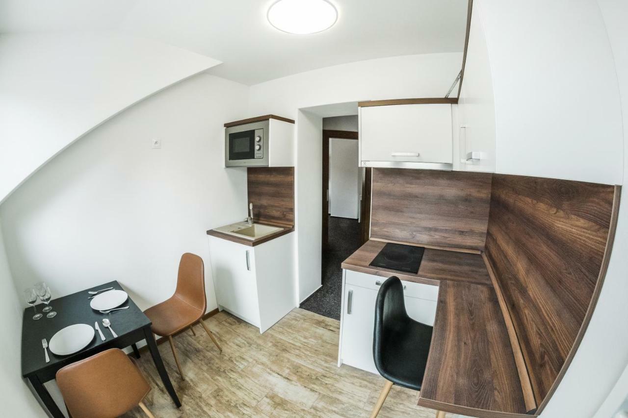مارتون Villa Centrum Apartmany S Ranajkami A Saunou المظهر الخارجي الصورة