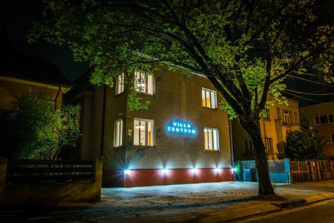 مارتون Villa Centrum Apartmany S Ranajkami A Saunou المظهر الخارجي الصورة
